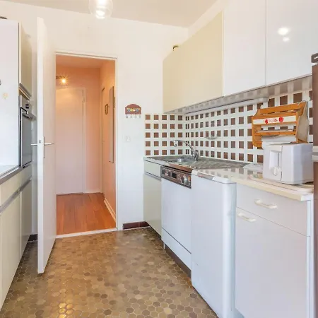 Apartment Les Terrasses De Tourgeville-4 By Interhome Tourgeville