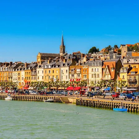Apartment Les Terrasses De Tourgeville-4 By Interhome